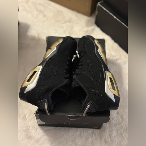 Jordan 6 low gs sz 6 - Picture 7 of 8